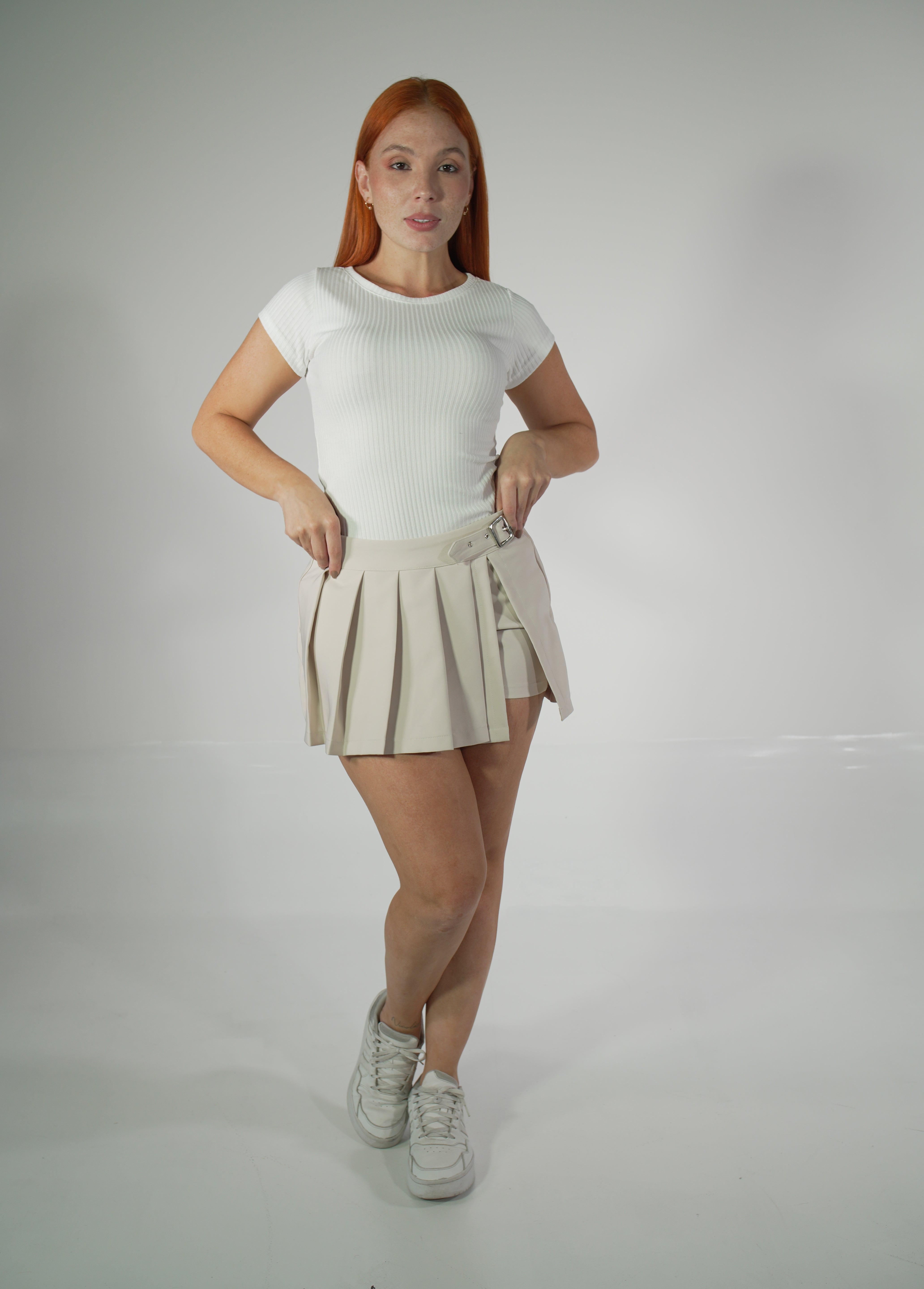 Falda Short Hebilla