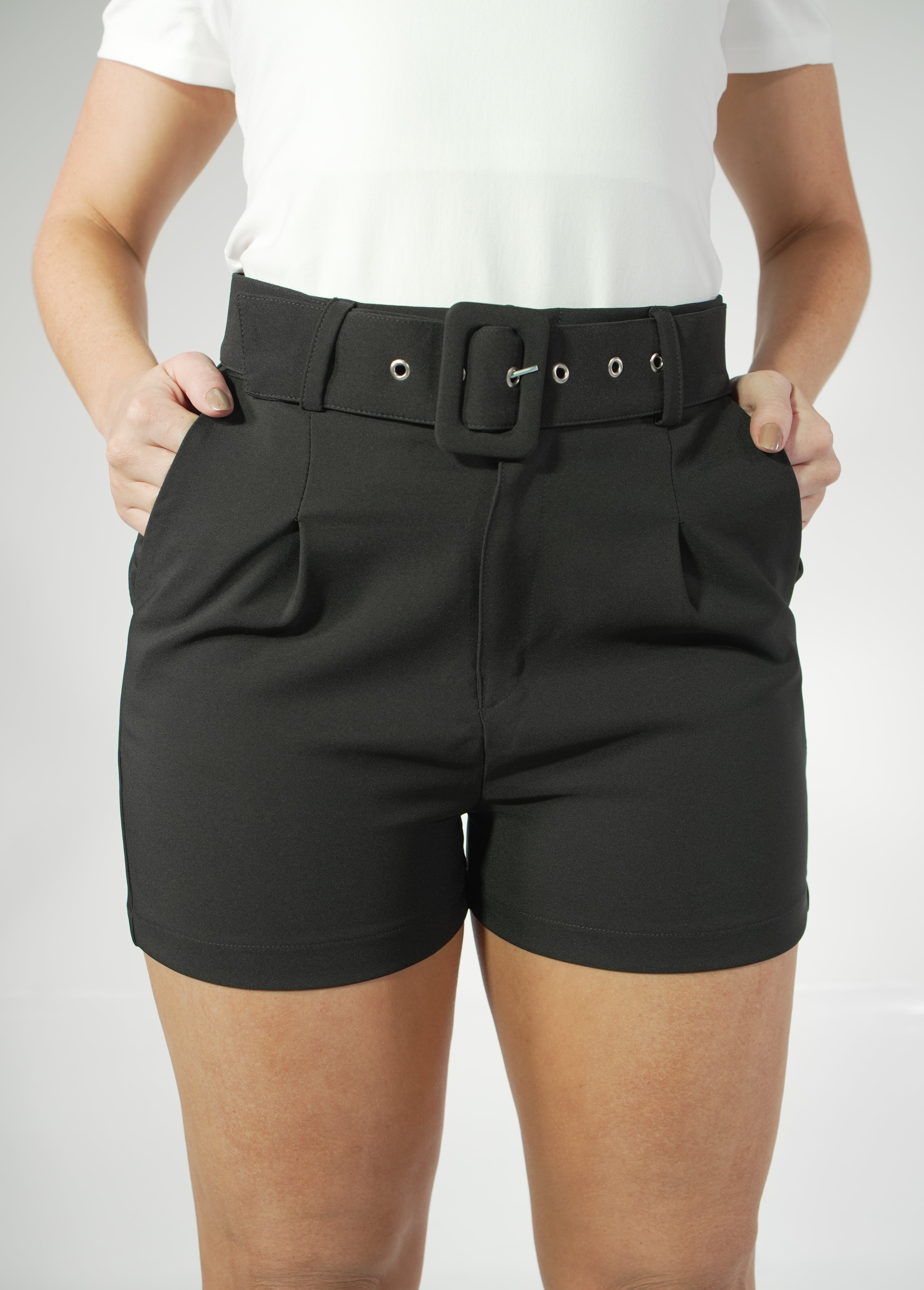 Short Correa