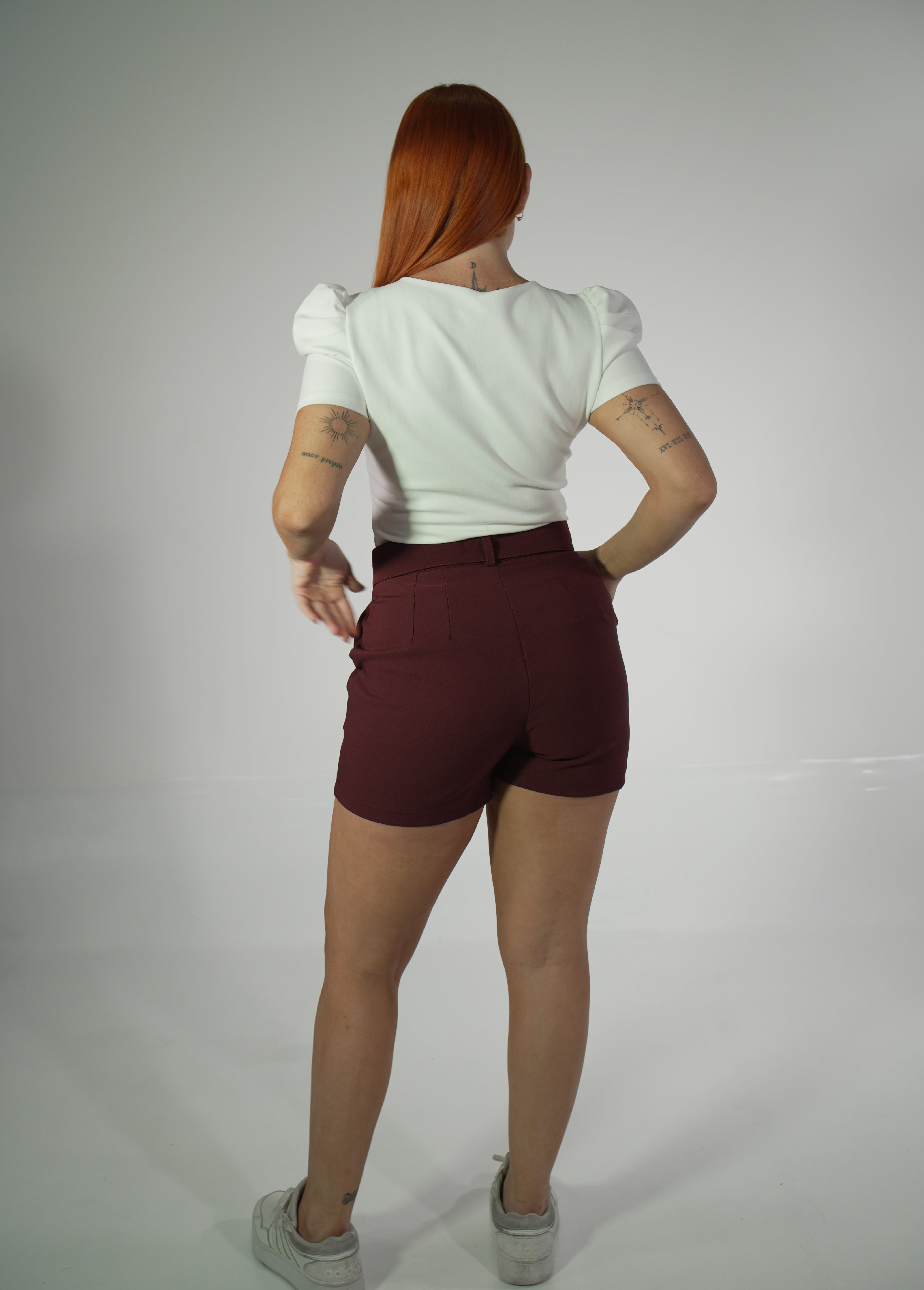 Short Correa