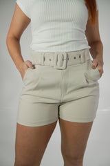 Short Correa