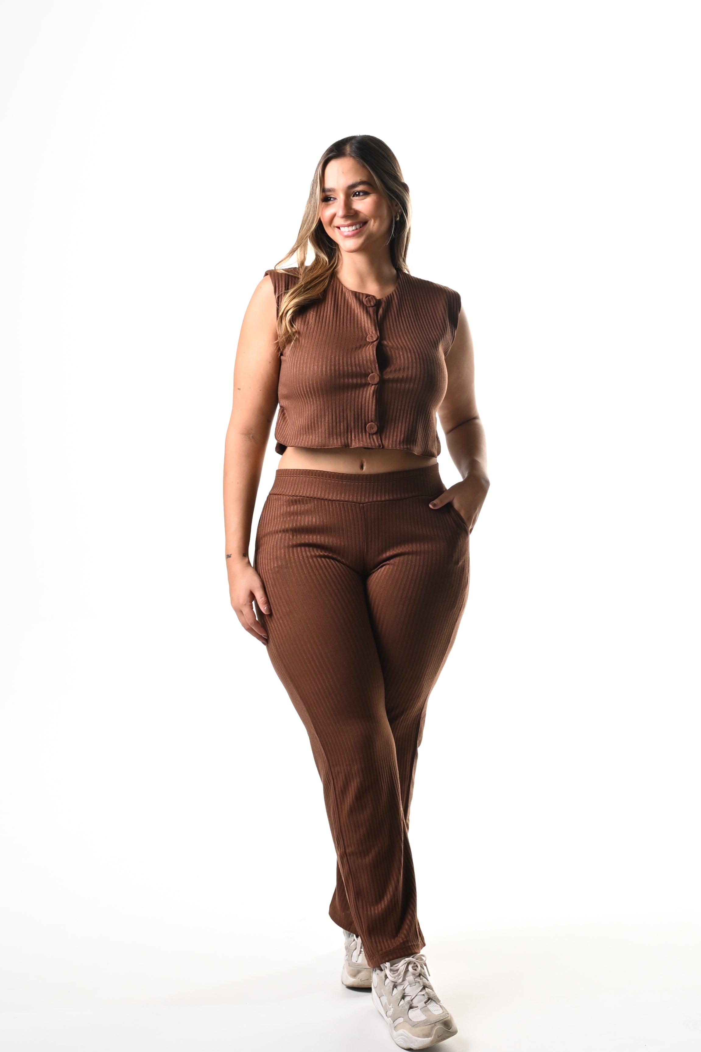 Conjunto Bota Recta Himalaya Chaleco - CAFE