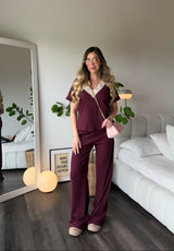 Conjunto Bota Recta Blusa V Leocadia
